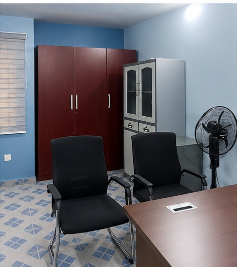 JUMMI office environment